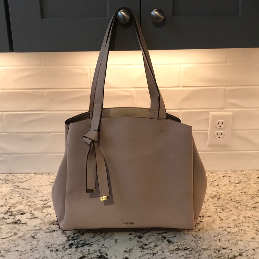 Soft pink Nine West shoulder bag